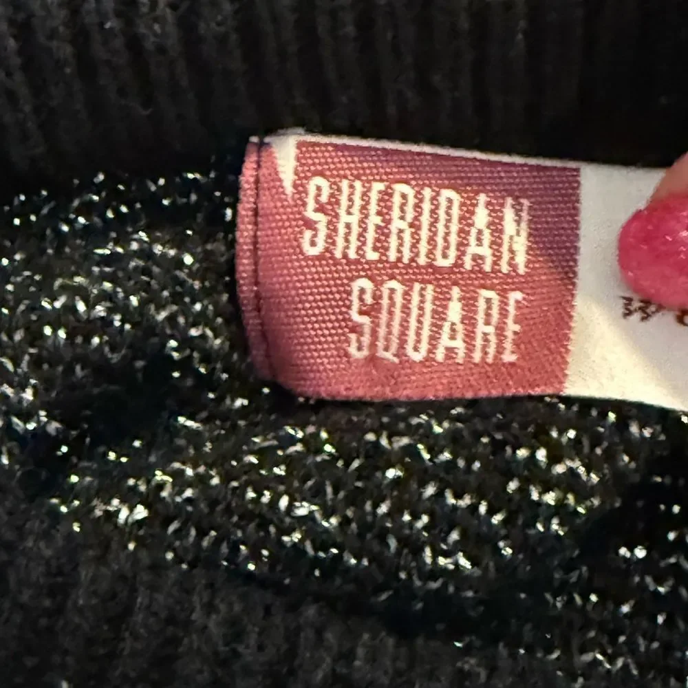 VTG Sheridan Square size 38 beautiful black sweater w/ silver sparkle threading